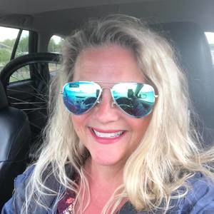 Meet your Posher, Alison